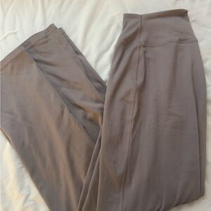 Gilly Hicks Taupe Leggings